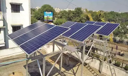 दिन में 5- 6 बार गुल हो रही बिजली, जानिए इस कारण सोलर सिस्टम भी बन रहा वजह