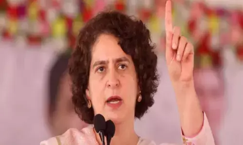 वह राजनीतिक मकसद से अमेठी आईं, रिश्ता बनाने में उन्हें 40 साल लगेंगे, प्रियंका गांधी ने साधा स्मृति ईरानी पर निशाना