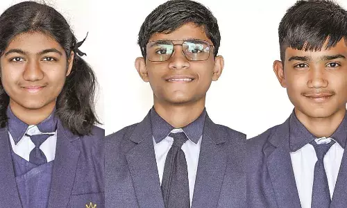 छात्राएं रहीं अव्वल, विज्ञान संकाय में पूर्विशा सिंग और वाणिज्य में हिंदवी संगोटे प्रथम