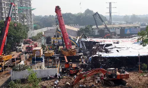 दर्दनाक घटना के बाद जागा मनपा और रेल प्रशासन, 14 लोगों की मौत, अस्पताल में 44 का इलाज