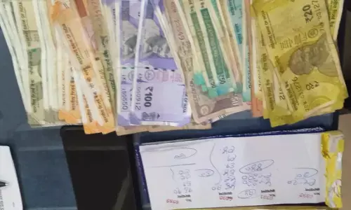 आईपीएल क्रिकेट का सट्टा खिलाते 4 सटोरियों को दबोचा