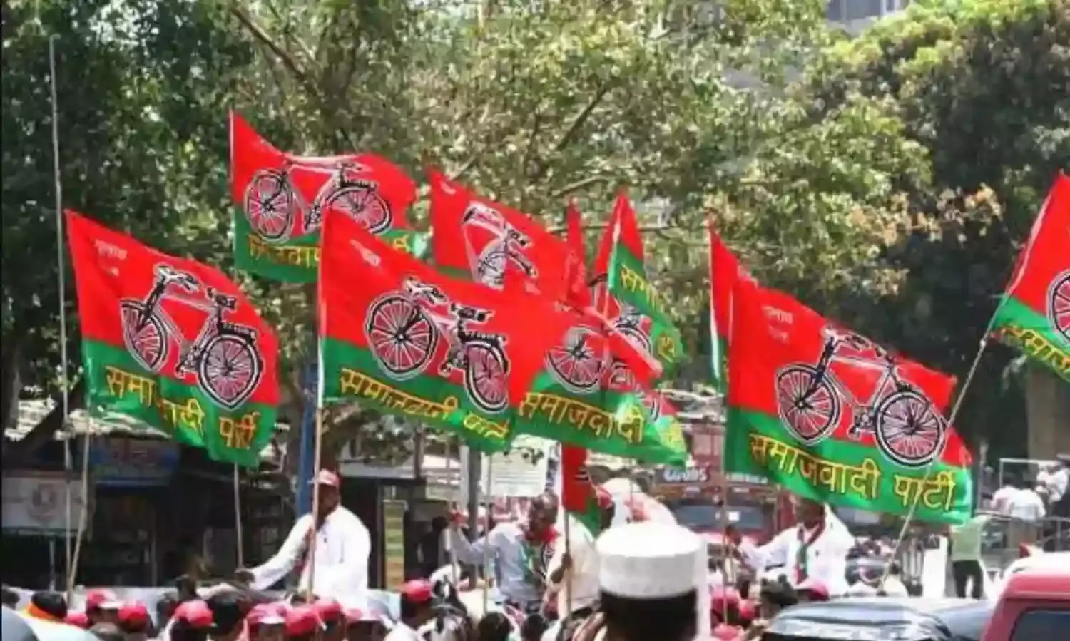 इस बाहुबली नेता के एक कदम से अखिलेश यादव को मिली बड़ी राहत, कोशांबी सीट पर बिगड़ा बीजेपी का खेल