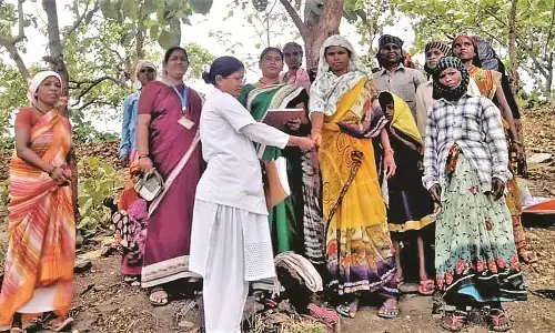 मनरेगा के कार्यस्थल पर दी जा रही स्वास्थ्य सेवाएं, मजदूरों की सेहत की भी देखभाल