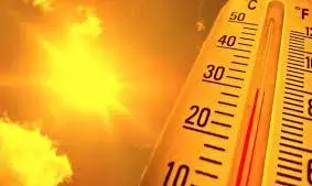 धूप से आने के बाद भूलकर भी न करें ये गलतियां, पड़ सकते हैं बीमार धूप से आने के बाद भूलकर भी न करें ये गलतियां, पड़ सकते हैं बीमार