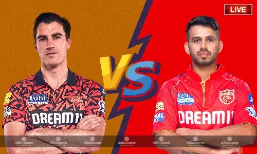 प्रभसिमरन सिंह पर भारी पड़ी अभिषेक शर्मा की तूफानी पारी, आखिरी लीग मुकाबले में चार विकटों से जीती सनराइजर्स हैदराबाद