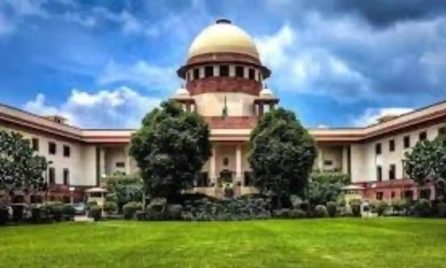 फॉर्म 17 सी डेटा देने से मना करने पर लोकसभा उम्मीदवार ने खटखटाया दरवाजा