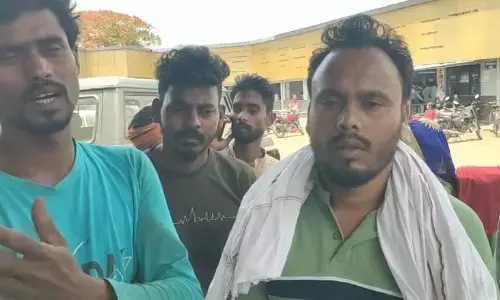 सर्पदंश पीडि़त बालक की मौत, अस्पताल में नहीं डॉक्टर, कर्मचारी ने लगाई ड्रिप