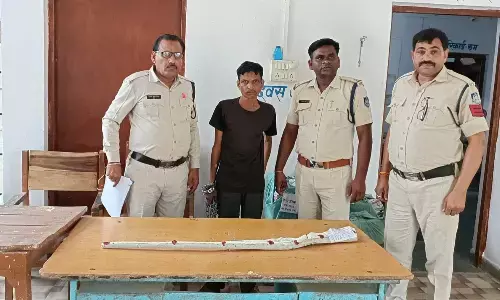 पेयजल के खातिर पिता की लाइसेंसी बंदूक से हवाई फायर, आरोपी गिरफ्तार पेयजल के खातिर पिता की लाइसेंसी बंदूक से हवाई फायर, आरोपी गिरफ्तार