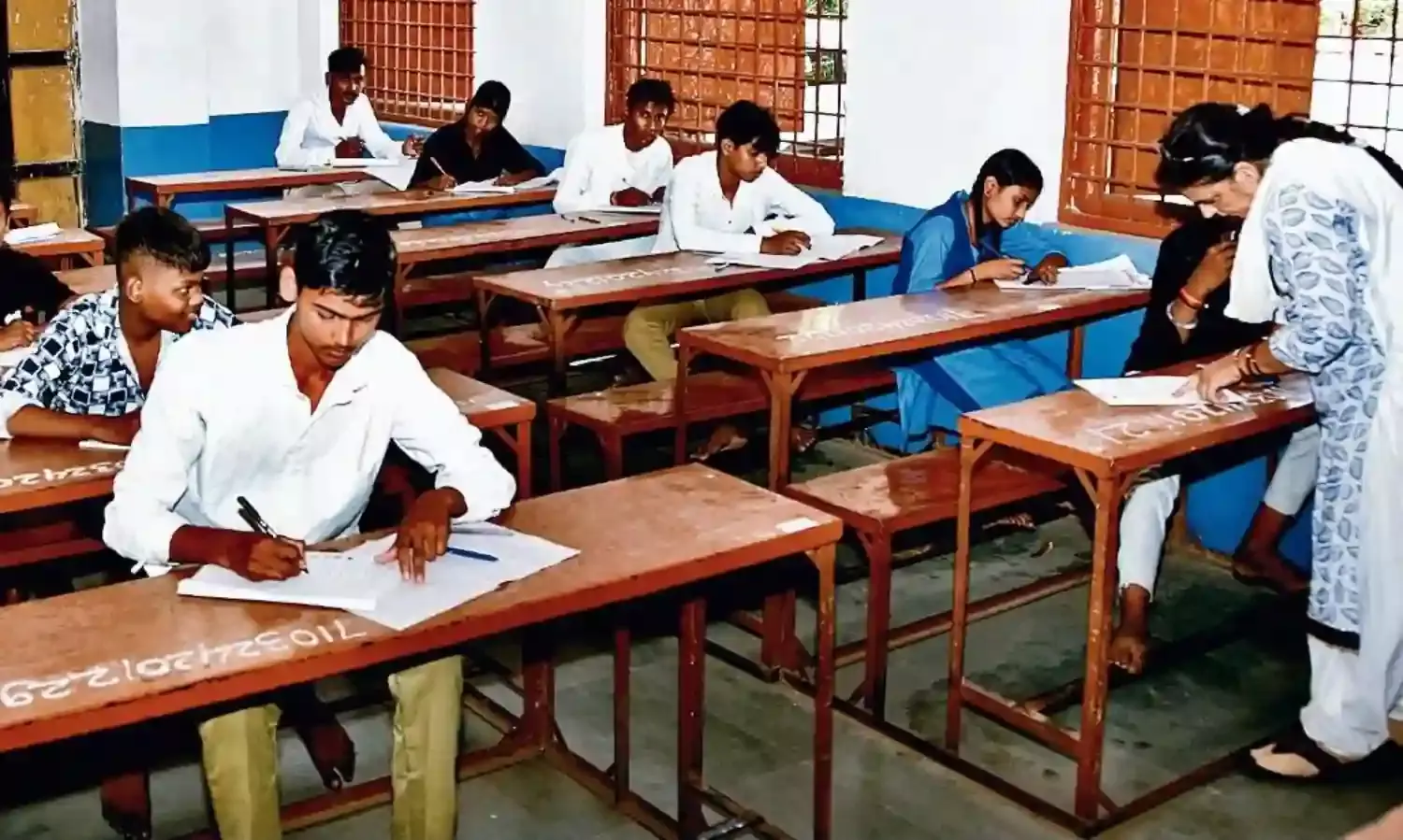 10वीं की परीक्षा में बैठे 1598 छात्र