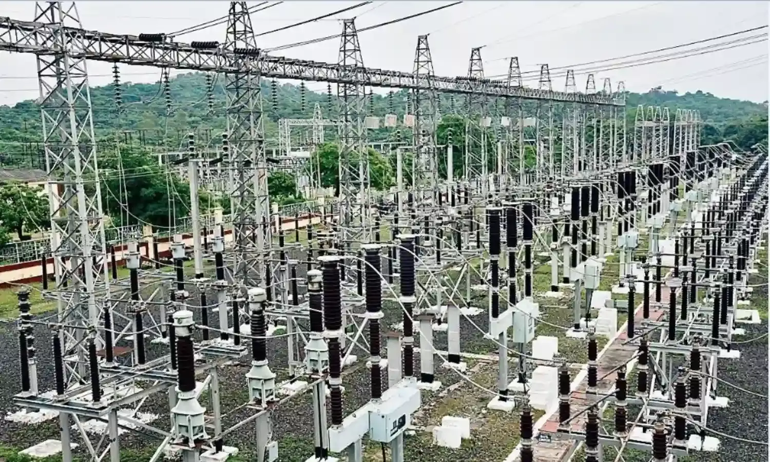 700 मेगावॉट तत्काल बिजली खरीदी में नियामक आयोग ने माँगा स्पष्टीकरण