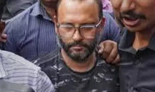 शऱाब के लिए नाबालिग बेटे को क्रेडिट कार्ड देने वाला पिता 24 मई तक पुलिस हिरासत में