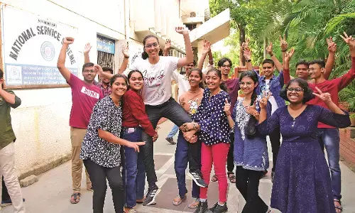 12वीं पास विद्यार्थियों में सबसे ज्यादा सेकंड क्लास, कुल 69 हजार 711 छात्र को द्वितीय श्रेणी मिली