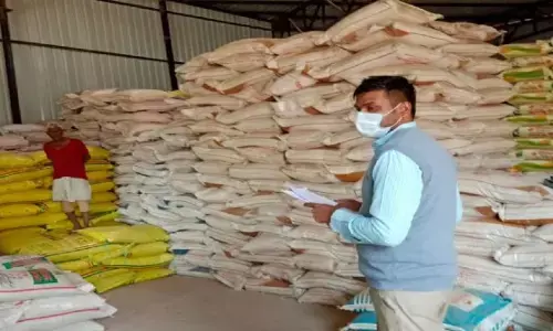 खाद और बीजों की कालाबाजारी हुई तो होगी कड़ी कार्रवाई ,किसानों को मार्गदर्शन, प्रशासन सख्त खाद और बीजों की कालाबाजारी हुई तो होगी कड़ी कार्रवाई ,किसानों को मार्गदर्शन, प्रशासन सख्त