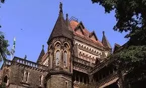 नासिक की एपीएमसी मार्केट से माथाडी कामगारों के मेहनताने को लेकर सरकार को फटकार नासिक की एपीएमसी मार्केट से माथाडी कामगारों के मेहनताने को लेकर सरकार को फटकार