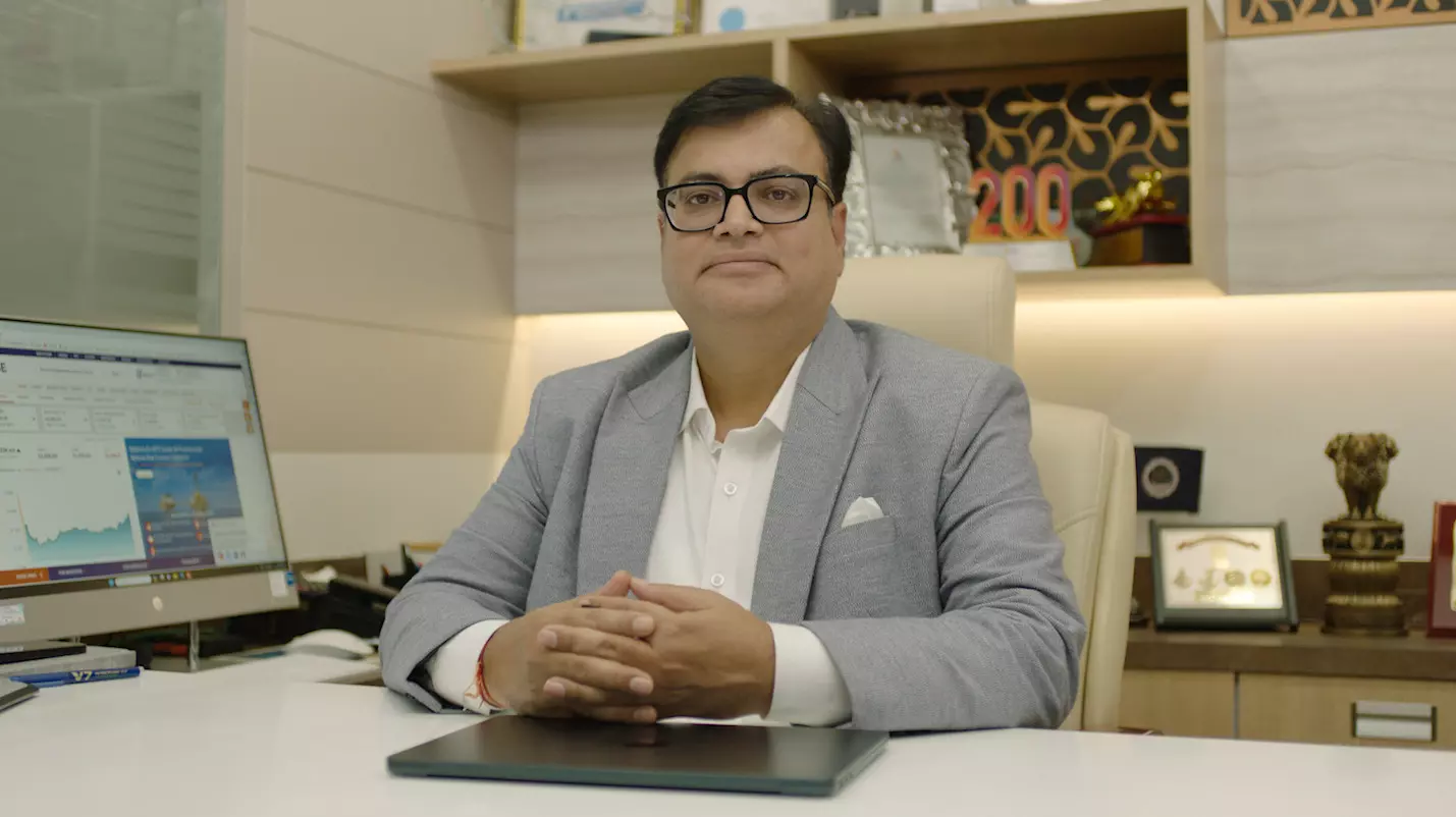 होलानी ग्रुप ने SME फोकस्ड फंड के लिए ₹ 184 करोड़ एकत्रित किए होलानी ग्रुप ने SME फोकस्ड फंड के लिए ₹ 184 करोड़ एकत्रित किए