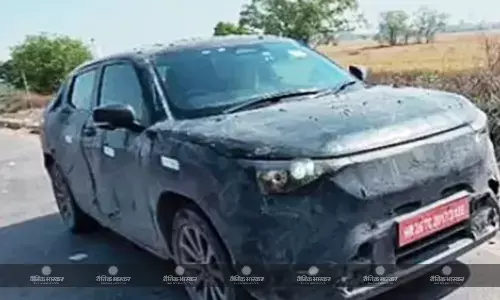 Maruti Suzuki eVX टेस्टिंग के दौरान फिर आई नजर, जानिए कितनी खास है ये कार