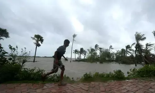बस कुछ घंटे और...केरल में एंट्री लेगा मानसून, मध्यप्रदेश में इस दिन देगा दस्तक बस कुछ घंटे और...केरल में एंट्री लेगा मानसून, मध्यप्रदेश में इस दिन देगा दस्तक