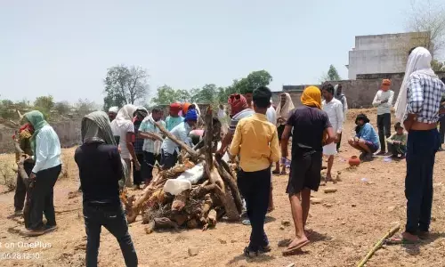 बृजपुर के मुक्तिधाम बदहाल, पानी तक की नहीं व्यवस्था, अंतिम संस्कार के लिए पहुंचने वाले लोग हो रहे परेशान