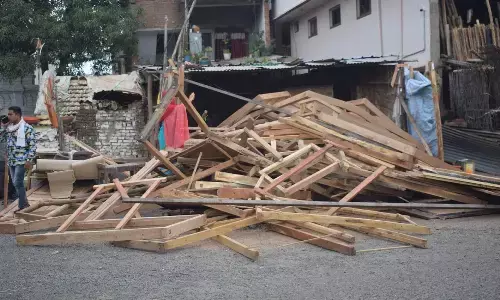 दुकान खाली कराने को लेकर हंगामा, थाने पहुंचे दोनों पक्षों में हुई सुलह