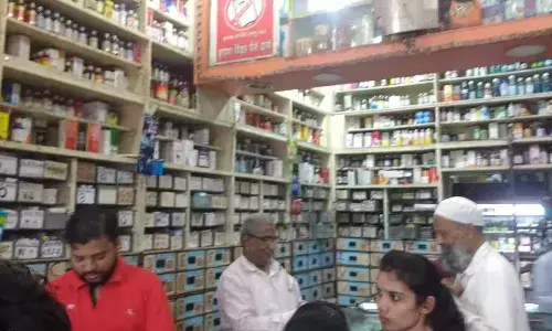 एफडीए की नजर , 23 मेडिकल स्टोर्स के लाइसेंस निलंबित, 30 पर लटक रही तलवार