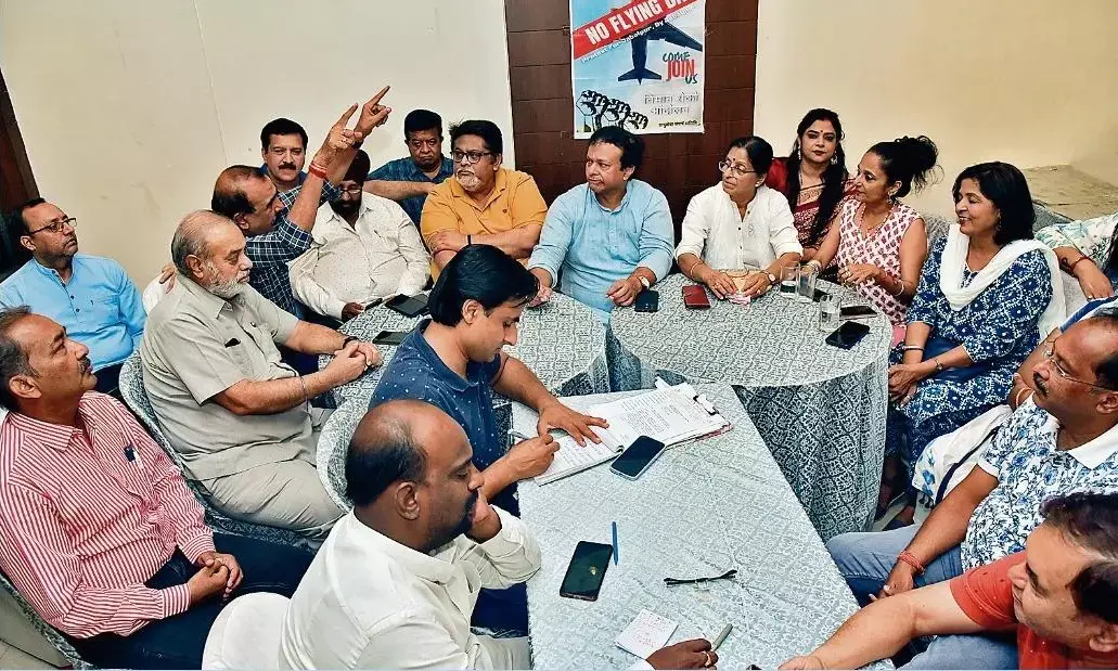 नो फ्लाइंग-डे आंदोलन को सफल बनाने के लिए हर वर्ग का समर्थन
