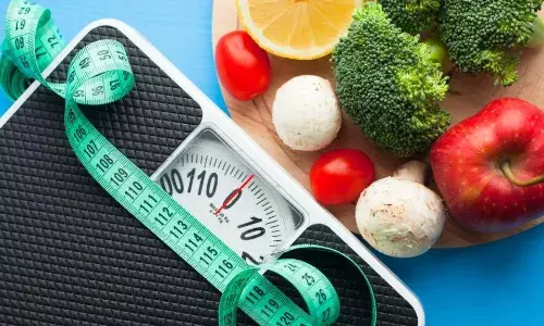 बढ़ते हुए वजन से हैं परेशान तो, गर्मी में इन 5 चीजों की मदद से आसानी से करें वेट लॉस