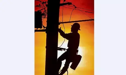 एक परिसर में रहने वाले परिवारों को अब मिल सकेंगे अलग बिजली कनेक्शन एक परिसर में रहने वाले परिवारों को अब मिल सकेंगे अलग बिजली कनेक्शन