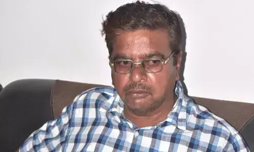 11 हजार की रिश्वत के साथ रंगे हाथ पकड़ा गया नगर निगम का उपयंत्री 11 हजार की रिश्वत के साथ रंगे हाथ पकड़ा गया नगर निगम का उपयंत्री