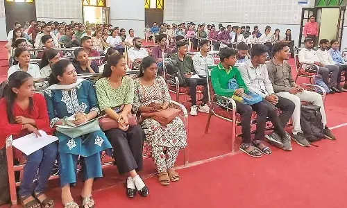 यूनिवर्सिटी प्लेसमेंट ड्राइव में 93 विद्यार्थियों का चयन, 2500 को मिला रोजगार