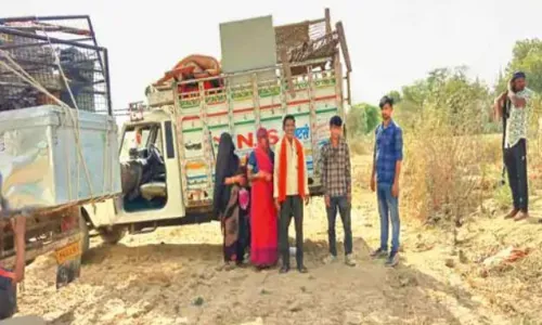मध्यप्रदेश के मुरैना में सरपंची छीनने के मामले में पुलिस ने दबंगों को किया गिरफ्तार, सरपंच परिवार का गांव से पलायन