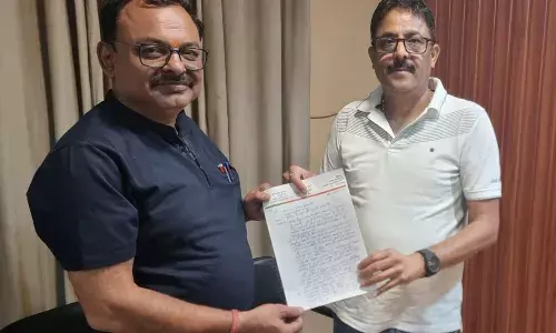 अवैध होर्डिंग्स से राजस्व में करोड़ों का नुकसान, फिर भी कार्रवाई धीमी