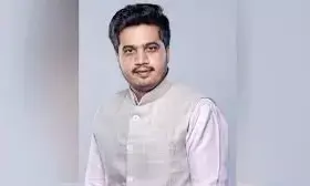 विधानसभा चुनाव के लिए हमने 30 उम्मीदवार तय किए: रोहित पवार विधानसभा चुनाव के लिए हमने 30 उम्मीदवार तय किए: रोहित पवार