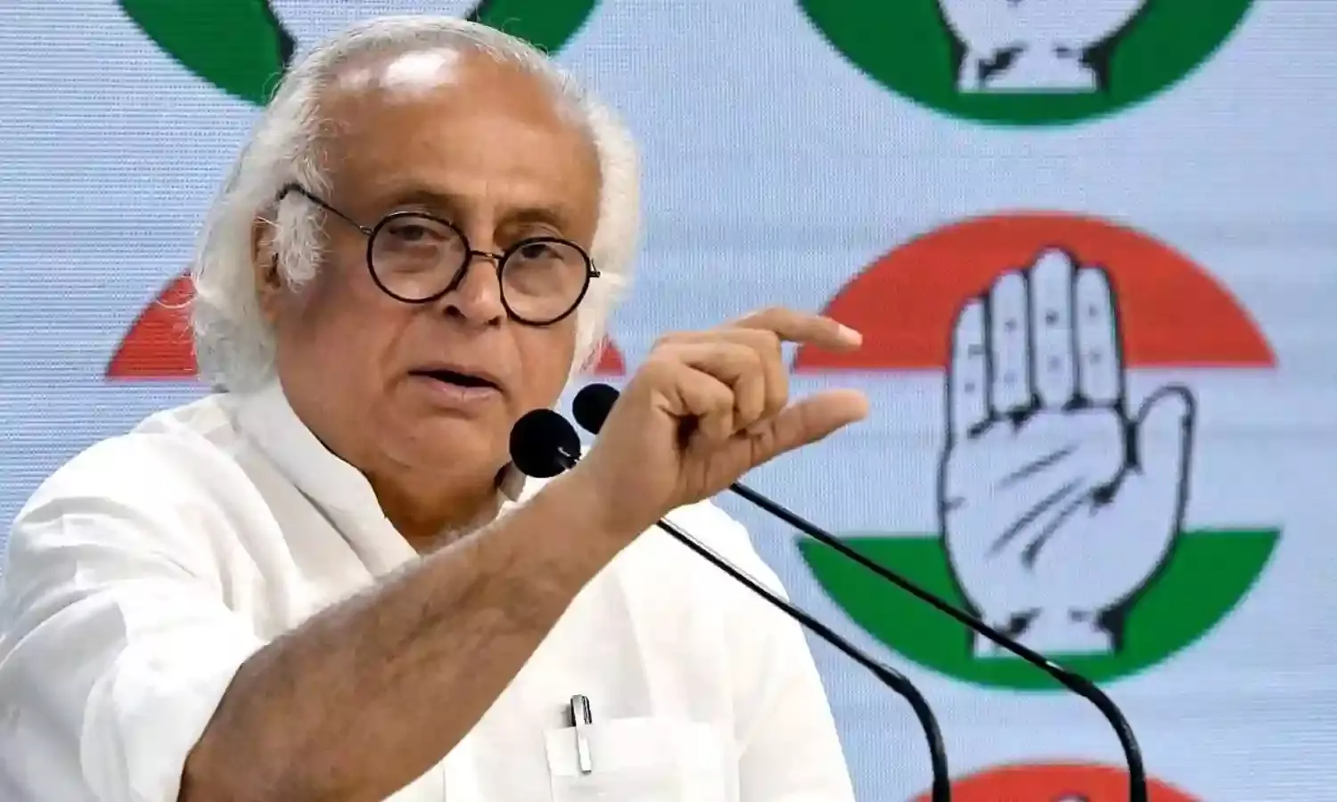 कांग्रेस को नहीं मिला प्रधानमंत्री शपथ ग्रहण समारोह का निमंत्रण पत्र , जयराम रमेश ने कसा तंज