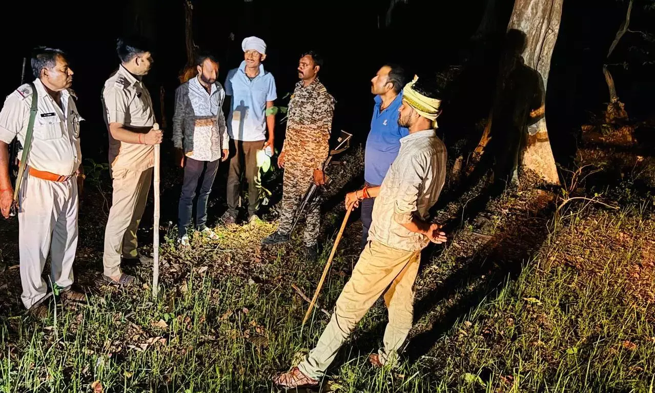 महिलाओं पर हमला कर ७० बकरियां लूट ले गए बदमाश