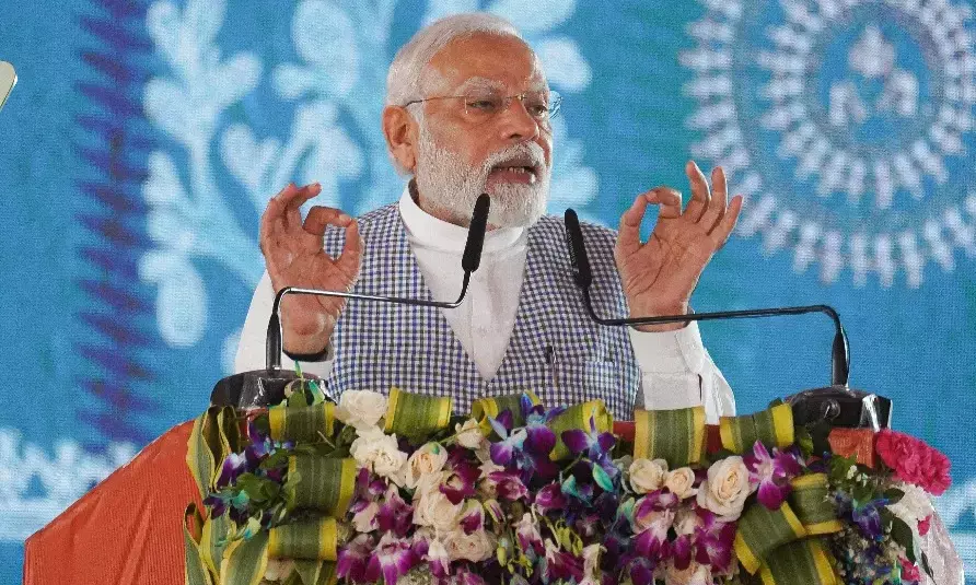 प्रधानमंत्री पद की मोदी ने तीसरी बार ली शपथ, शहर में मनाया आनंद उत्सव
