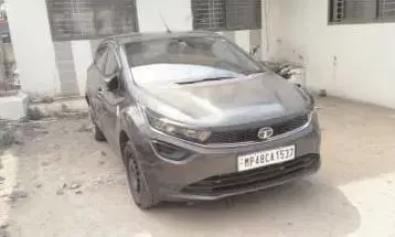 पांढुर्ना-बनगांव की लाइसेंसी शराब दुकान के मैनेजर पर शराब के अवैध परिवहन का मामला दर्ज