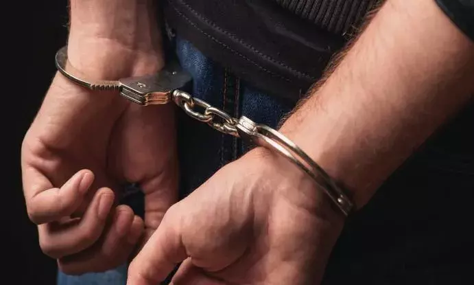 नागपुर से आए थे सराफा दुकान में चोरी करने, बाइक के साथ एक नाबालिग समेत तीन गिरफ्तार