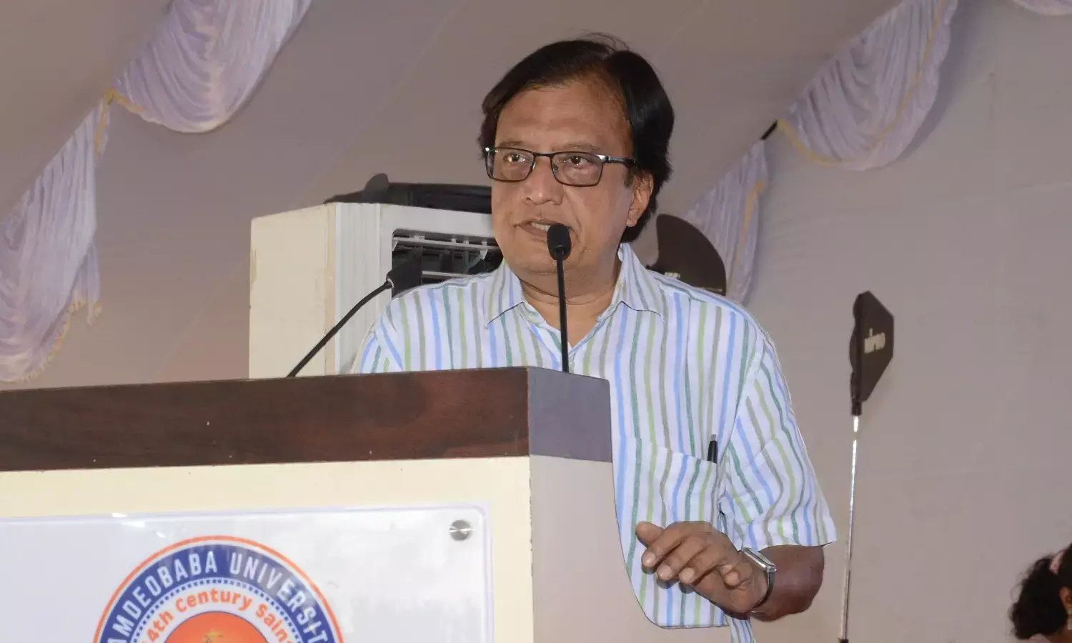 बारहवीं के बाद उच्च शिक्षा पर काउंसलिंग सेशन, विद्यार्थी और अभिभावक हुए शामिल
