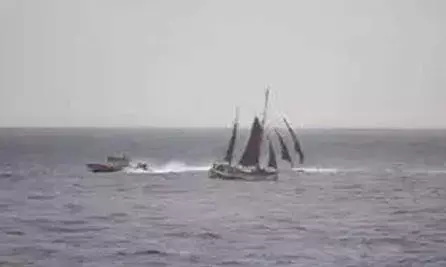 पूर्वी यमन के तट से दूर अरब सागर में प्रवासियों से खचाखच भरी एक नाव पलटी, 41 लोगों की मौत