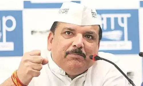 आप नेता संजय सिंह ने कहा टीडीपी और जेडीयू सुनिश्चित करे कि लोकसभा अध्यक्ष उनकी पार्टी का हो आप नेता संजय सिंह ने कहा टीडीपी और जेडीयू सुनिश्चित करे कि लोकसभा अध्यक्ष उनकी पार्टी का हो