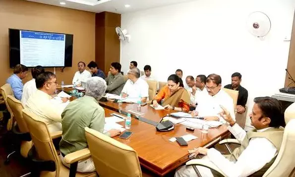 डिप्टी सीएम राजेंद्र शुक्ल ने जारी किए निर्देश, मंत्रिपरिषद से स्वीकृत पदों को लेकर शीघ्र भर्ती पर दिया जोर