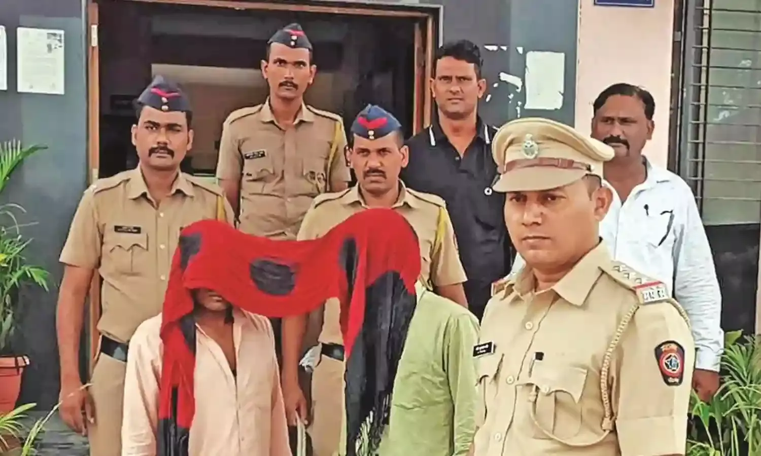 पत्नी पर थी बुरी नजर इसलिए आरोपी ने साले के साथ मिलकर ले ली पिता की जान