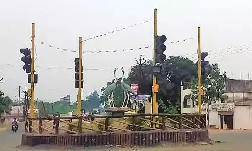 शहर के 5 में 4 ट्राफिक सिग्नल बंद, बिजली का भारी भरकम बिल बकाया - प्रशासन मौन