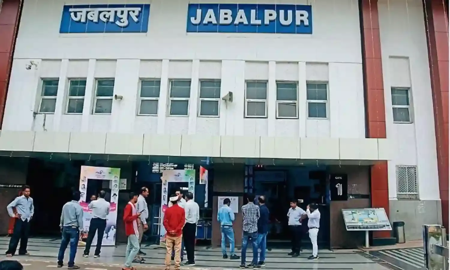 विंध्याचल एक्सप्रेस के पहिए थमने से टूट जाएगा इटारसी से सागर के बीच 28 स्टेशनों का संपर्क