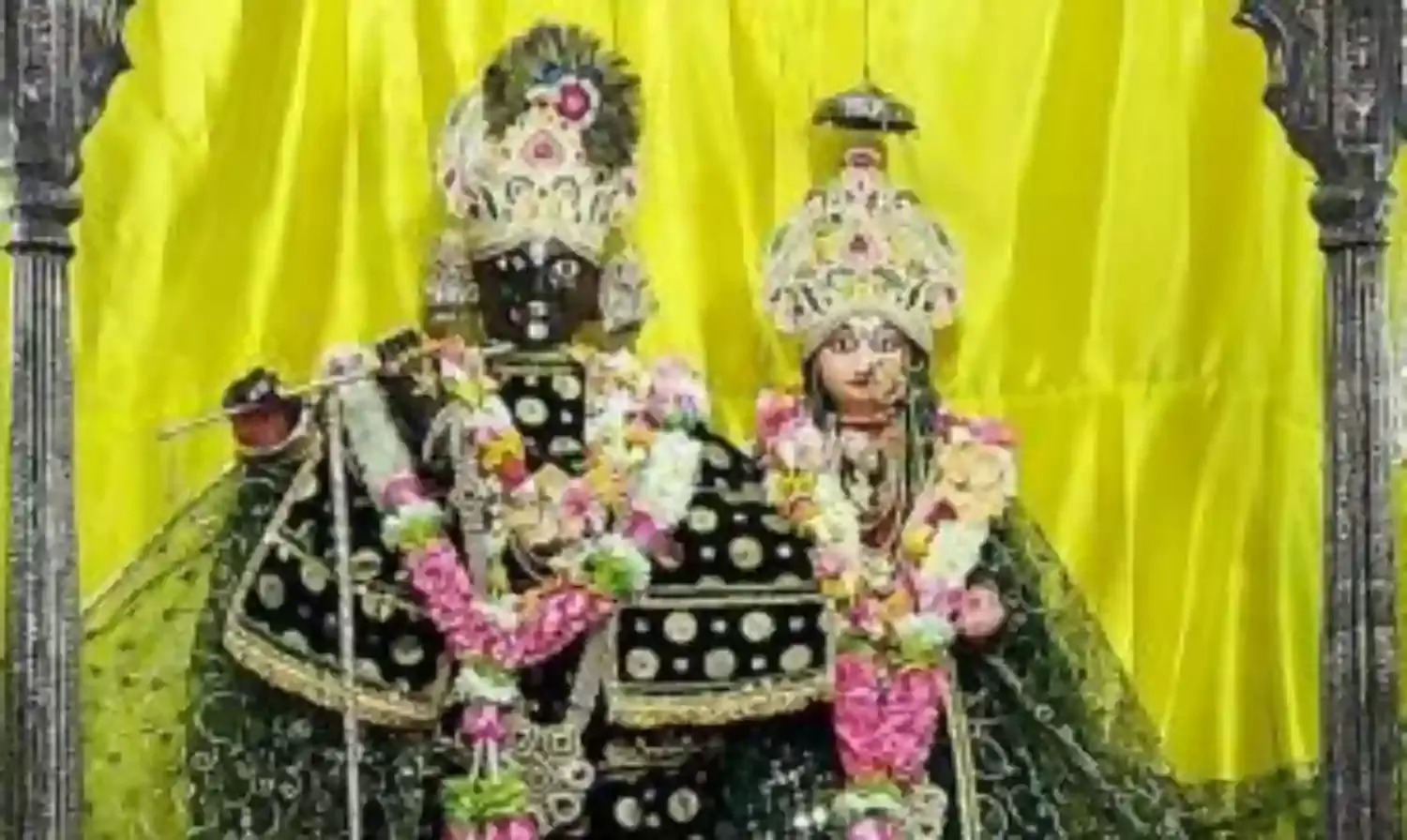 श्री जुगल किशोर जी मंदिर में श्रीमद् भागवत कथा का आयोजन, पार्थवीर शुक्ला ने कहा- धर्म के साथ शिक्षित होना भी जरूरी