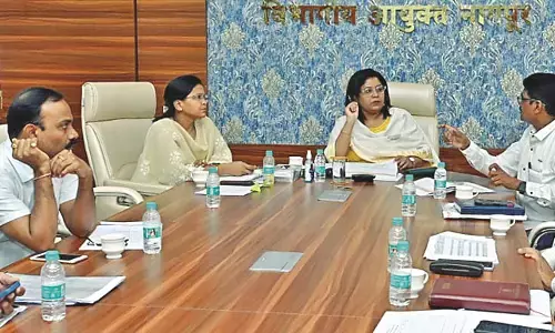 फसल कर्ज का वितरण दो माह में पूरा करें,  खरीफ सत्र की जायजा बैठक में विभागीय आयुक्त के निर्देश