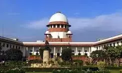 होर्डिंग गिरने का मामला रेलवे ने सुप्रीम कोर्ट को बताया, कहा- सुरक्षा सुनिश्चित होगी