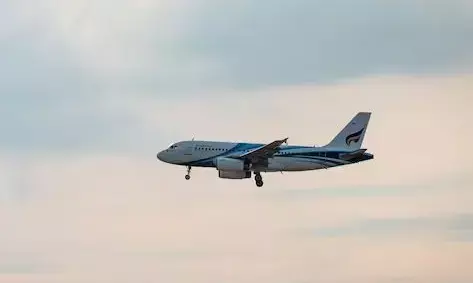 फ्लाइट में 9 घंटे तक बैठे रहे 300 यात्री, 7000 किमी का सफर करने पर भी नहीं मिली मंजिल, जानिए क्या है वजह