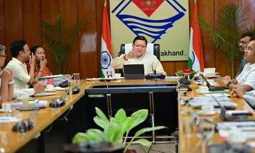 सीएम धामी ने जनपद चम्पावत को आदर्श जनपद बनाने के लिए बनाई कार्ययोजना, गतिमान कार्यों की समीक्षा की