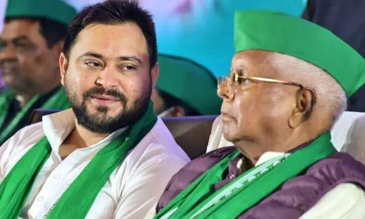 कानून व्यवस्थाओं पर सवाल को लेकर राजद ने जेडीयू पर साधा निशाना कानून व्यवस्थाओं पर सवाल को लेकर राजद ने जेडीयू पर साधा निशाना